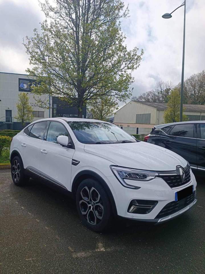 Renault Arkana hybride Tce 145cv