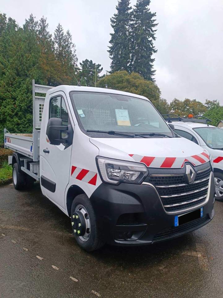 Renault Master 3 benne propulsion dci 130 CV confort